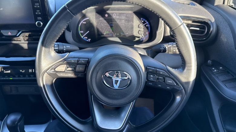 Toyota Yaris Cross 1.5 Hybrid Design 5dr CVT Hybrid Estate